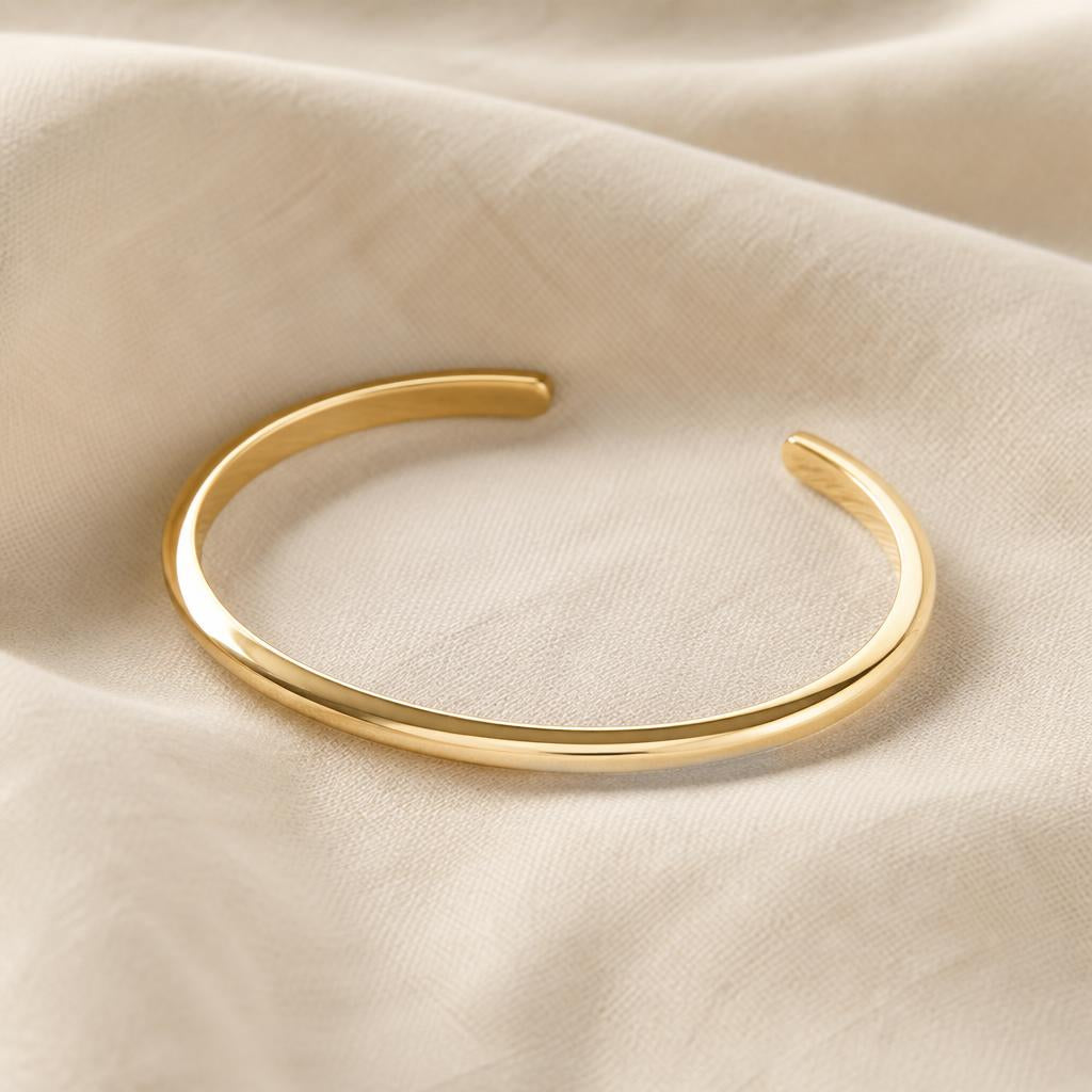 Étoile Cuff Bracelet on cream linen